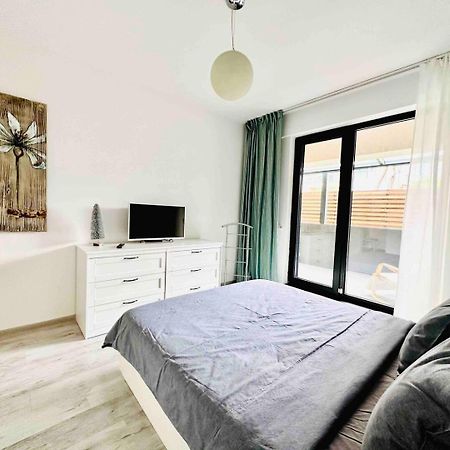 Lazo Two Room- Luxury Apartment Букурещ Екстериор снимка