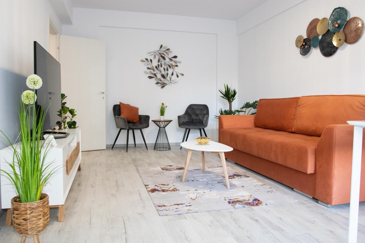Lazo Two Room- Luxury Apartment Букурещ Екстериор снимка