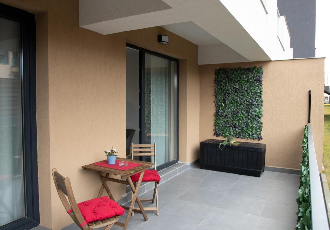 Lazo Two Room- Luxury Apartment Букурещ Екстериор снимка